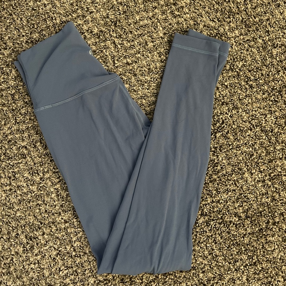 Lululemon water drop align leggings, size 4 28”